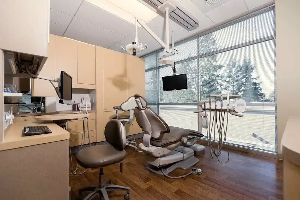 Meydenbauer Dental office exterior in Bellevue, WA