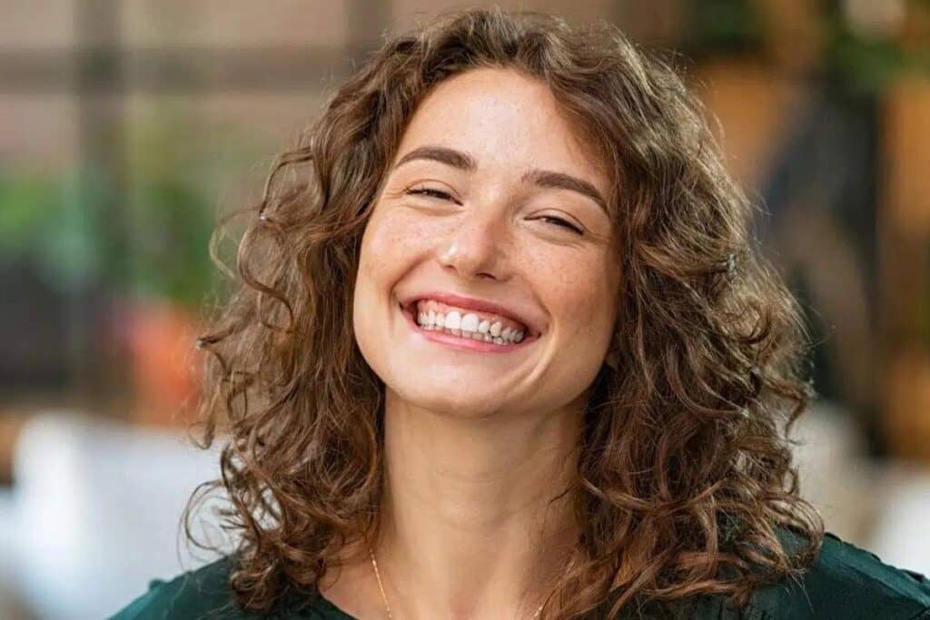 Cosmetic Dentist Guide: How to Find the Right Expert for You